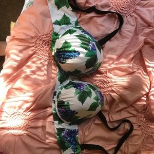 Swimsuitsforall grape top